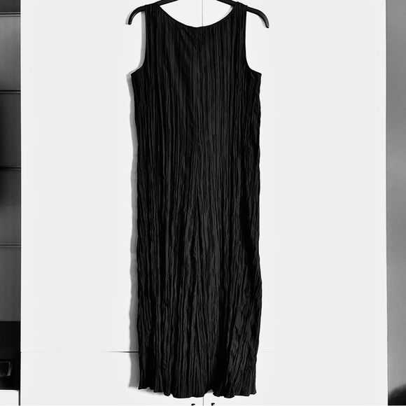 Eileen Fisher Crushed Silk V-Neck Midi Dress in Black Size S NWT - Picture 5 of 14